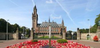 minibus rental in Hague with chauffeur photo city 45