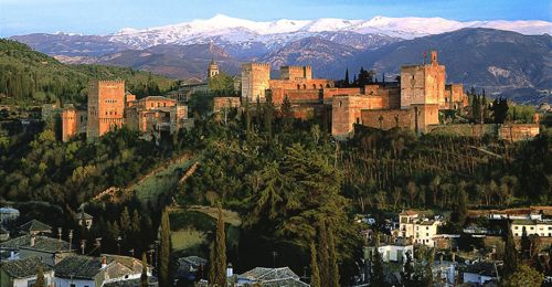Rent a car with driver in Granada photo city 2