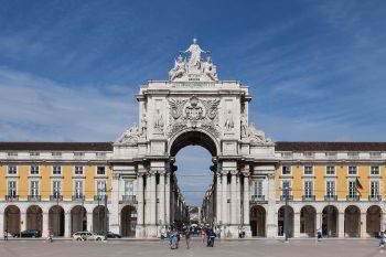 Bus rental in Lisbon with chauffeur photo city 84