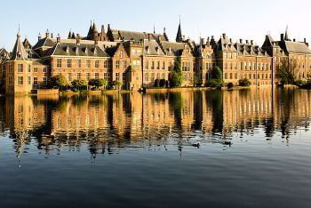 Chauffeur Driven Cars in Hague photo city 89