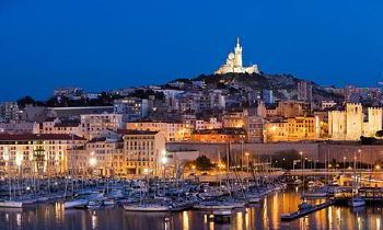 minibus hire in Marseille photo city 2