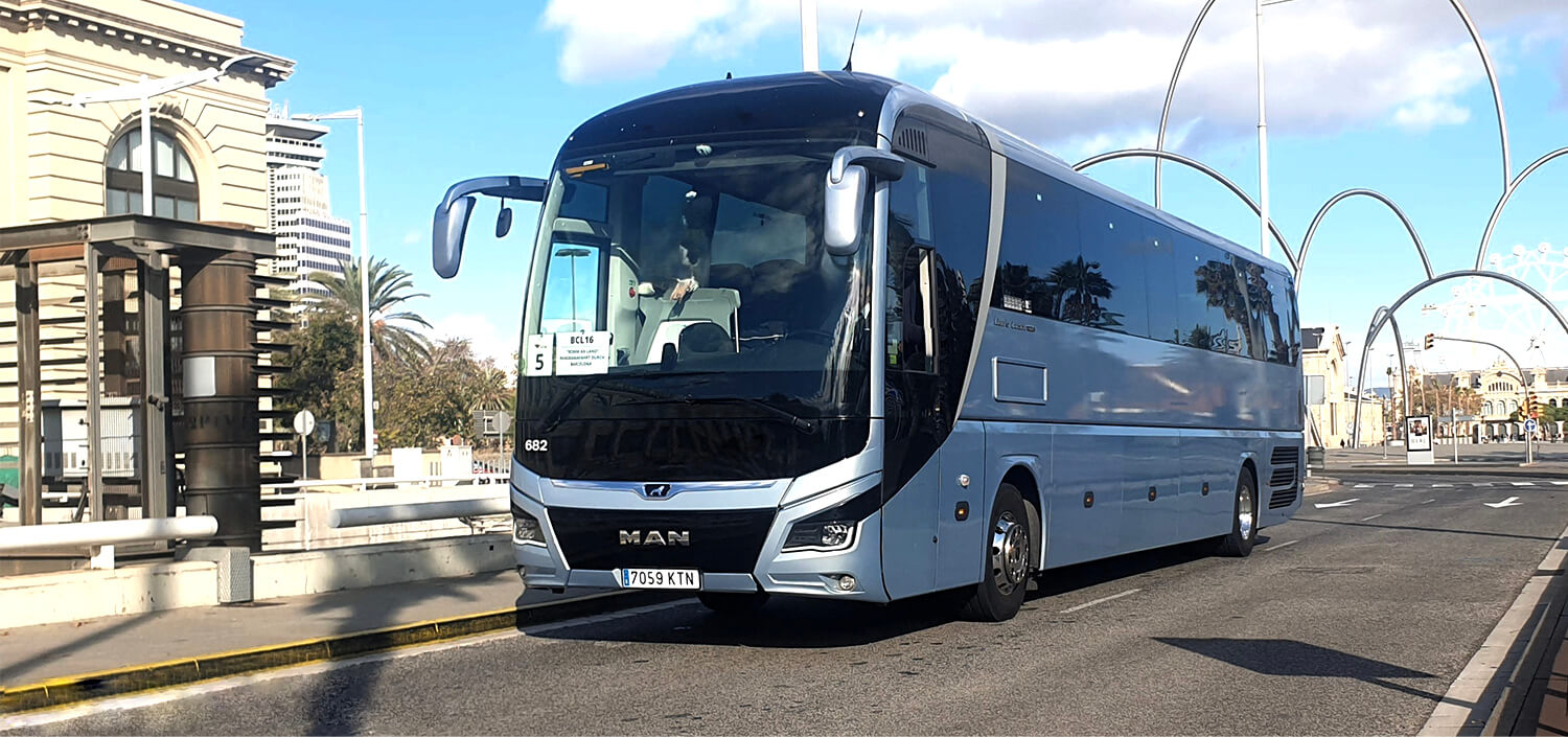 coach travel with group