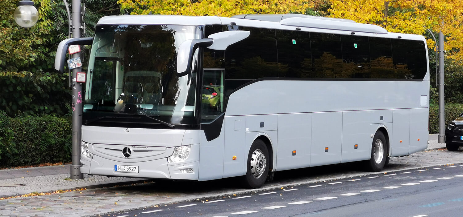 coach with german driver