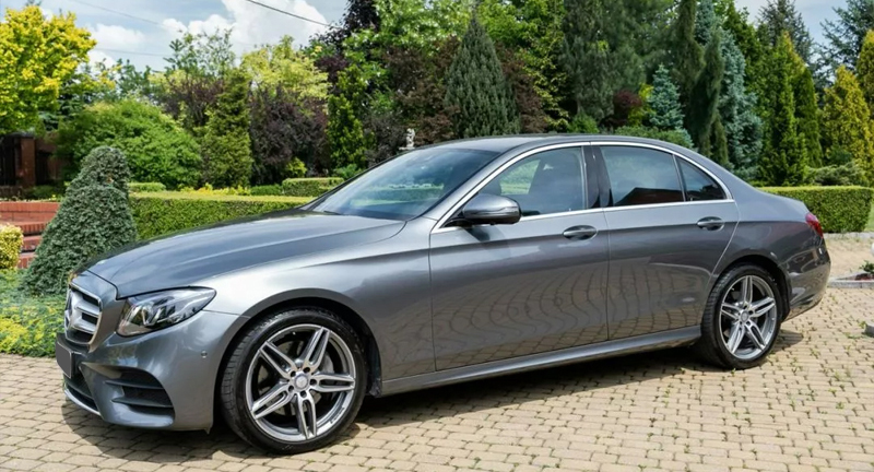Mercedes E Class Front