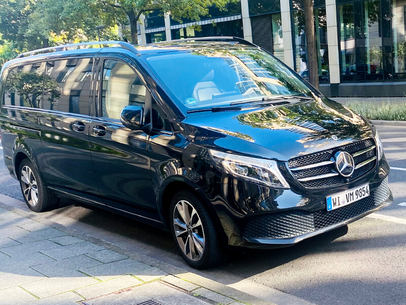 minibus with driver german