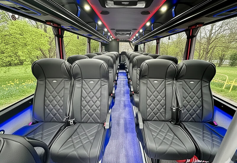 Midi Coach Iveco 29 seats Interior