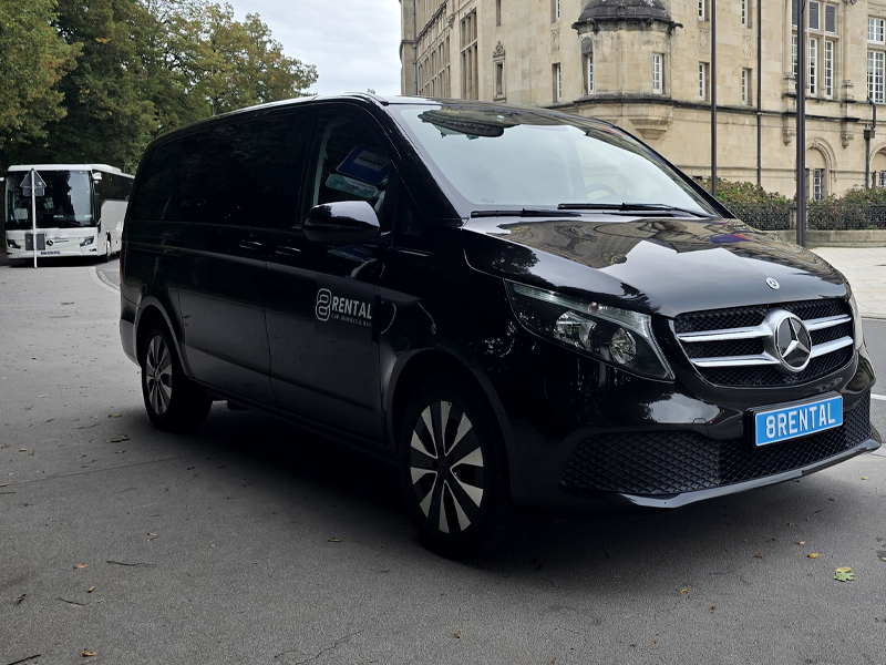 minibus fleet- travel real