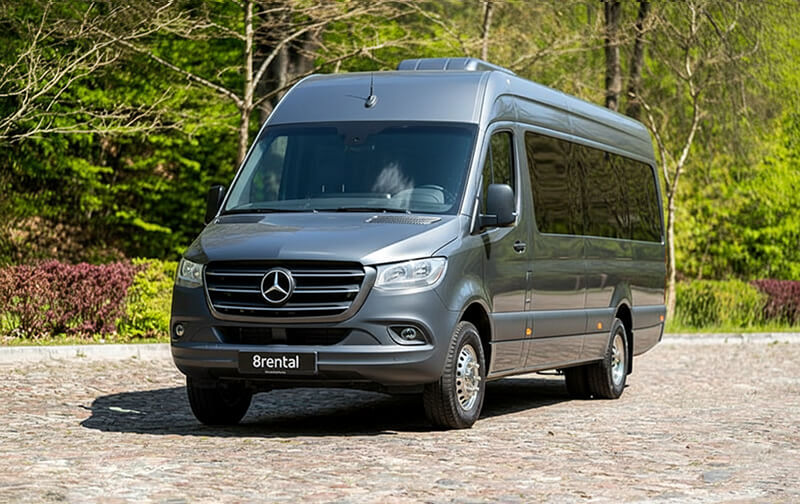 Minibus Mercedes Sprinter 20 seater