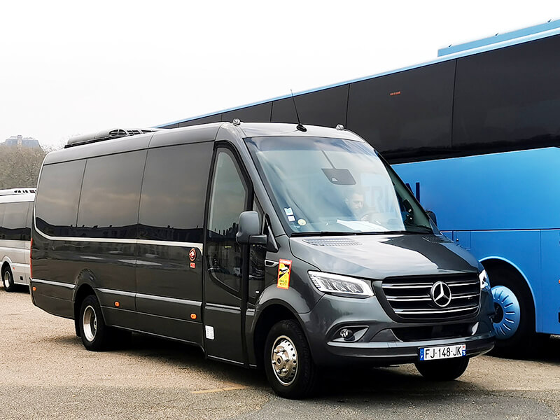 real 8rental minibus for hire