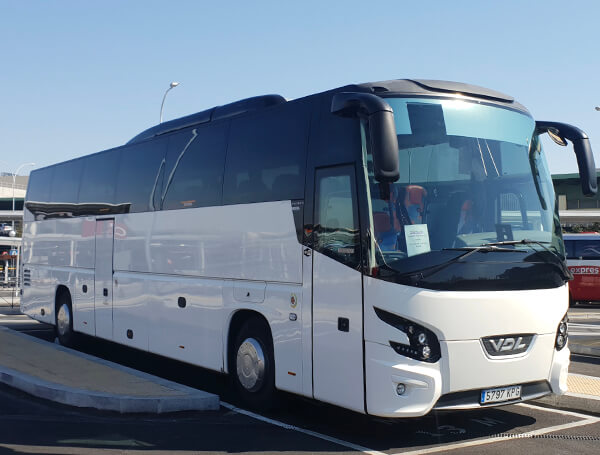 Bus waiting for group